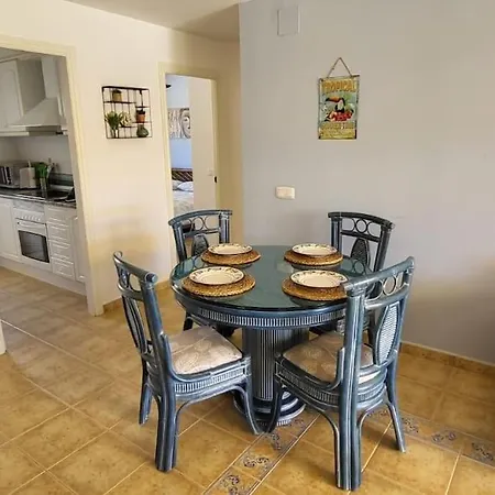 Charm With An Oasis By The Apartment Denia