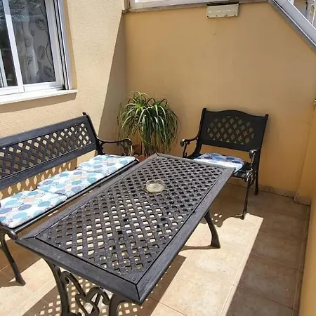 Charm With An Oasis By The Denia